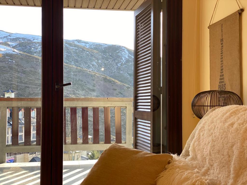 Atico Con Vistas Increibles A Pie De Pista Y Garaje Incluido Apartment Sierra Nevada Bagian luar foto